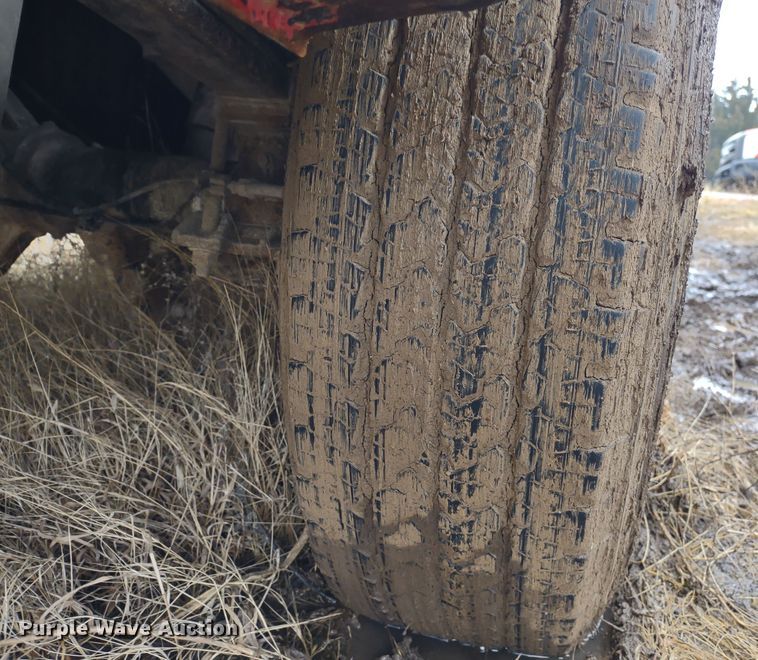 image for item MD9329 2011 Ford F250 Super Duty XL  pickup truck