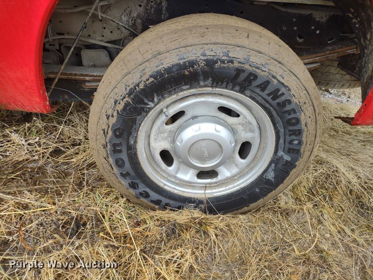 image for item MD9329 2011 Ford F250 Super Duty XL  pickup truck