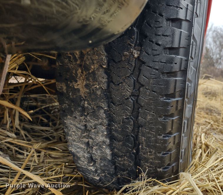 image for item MD9329 2011 Ford F250 Super Duty XL  pickup truck