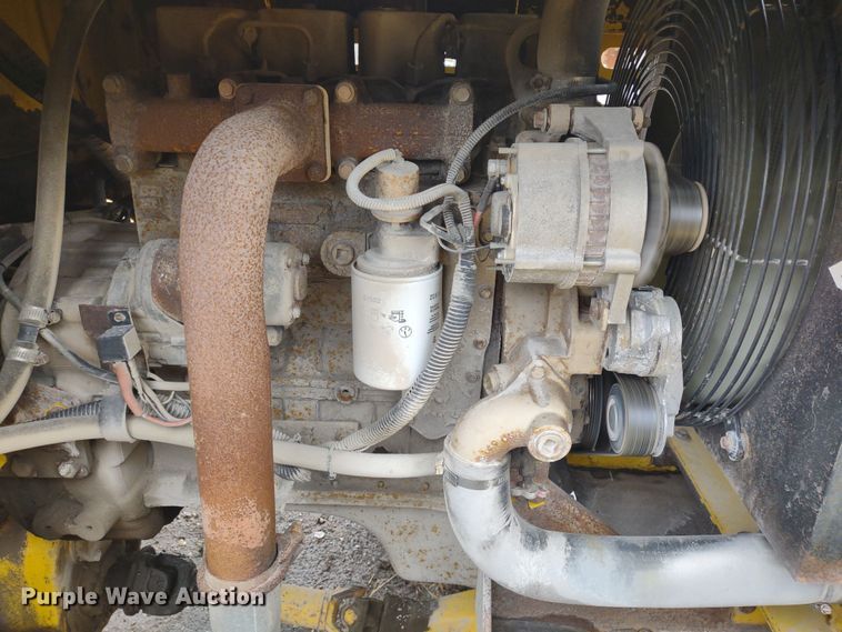 image for item MD9330 2005 Superior DT80C  broom