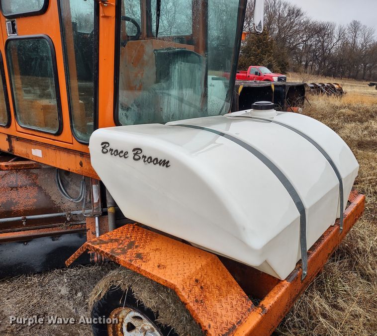 image for item MD9331 2012 Broce KR350  broom