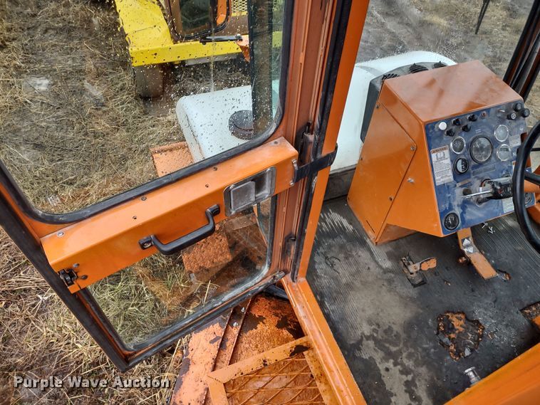 image for item MD9331 2012 Broce KR350  broom