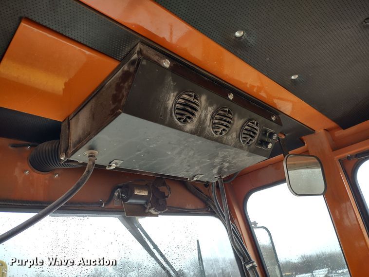 image for item MD9331 2012 Broce KR350  broom