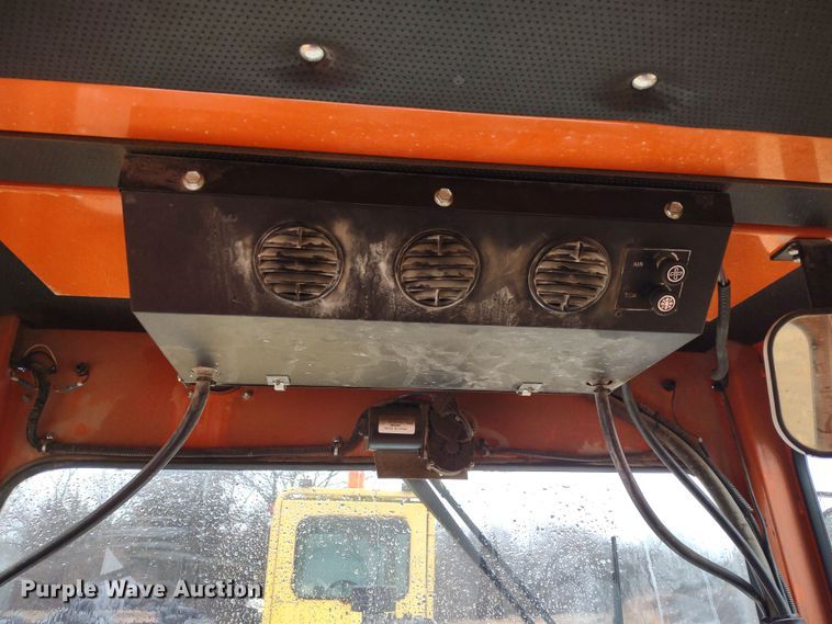 image for item MD9331 2012 Broce KR350  broom