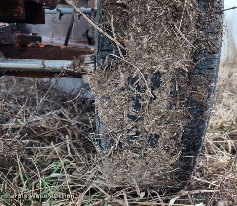 image for item MD9331 2012 Broce KR350  broom