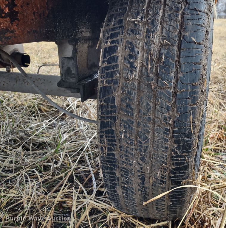 image for item MD9331 2012 Broce KR350  broom