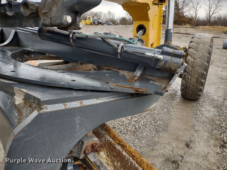 image for item MD9332 2013 John Deere 770G  motor grader