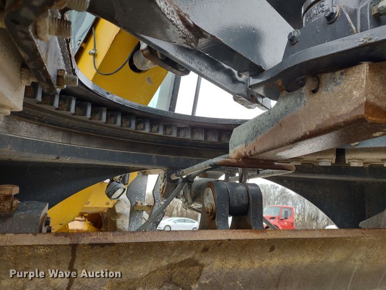 image for item MD9332 2013 John Deere 770G  motor grader