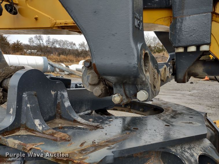 image for item MD9332 2013 John Deere 770G  motor grader