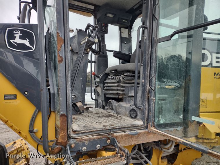 image for item MD9332 2013 John Deere 770G  motor grader