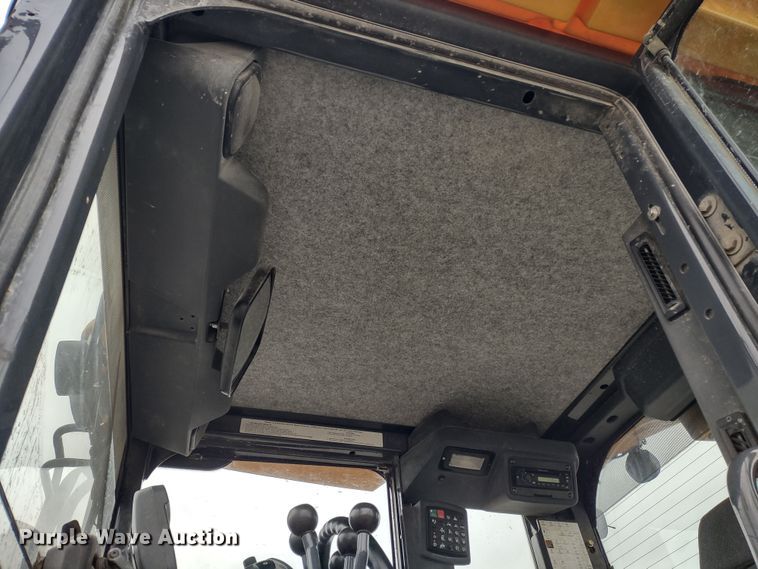 image for item MD9332 2013 John Deere 770G  motor grader