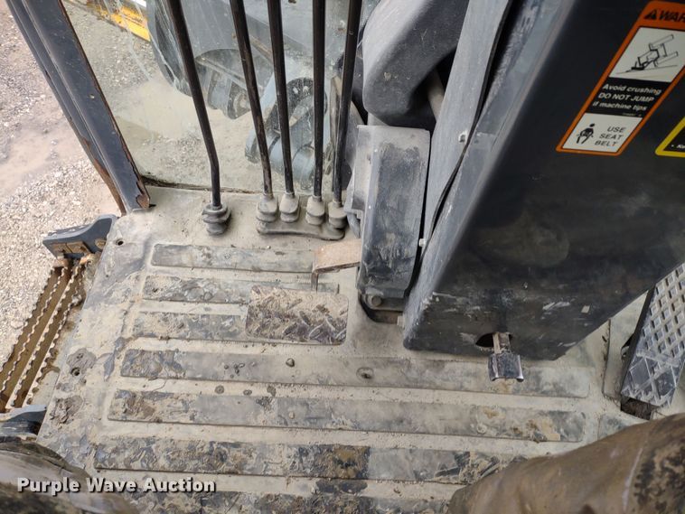 image for item MD9332 2013 John Deere 770G  motor grader