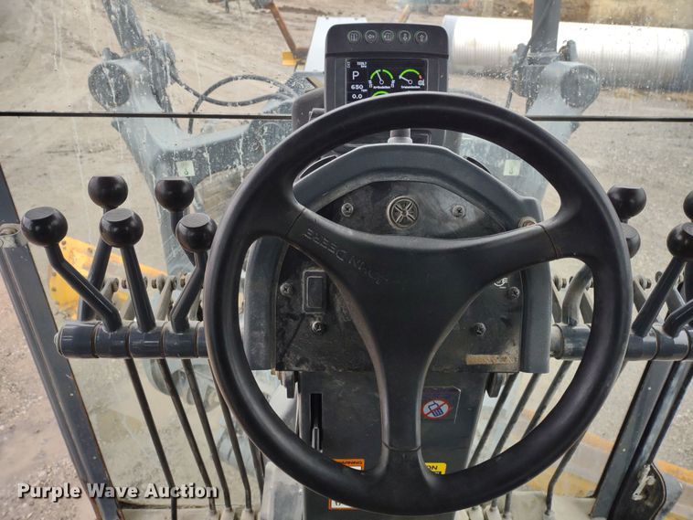 image for item MD9332 2013 John Deere 770G  motor grader