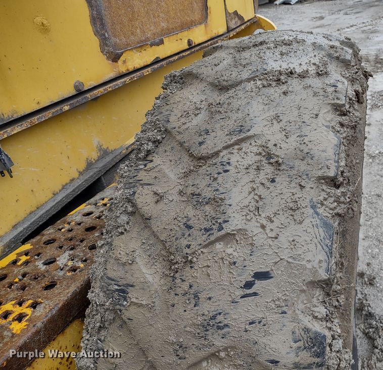 image for item MD9332 2013 John Deere 770G  motor grader