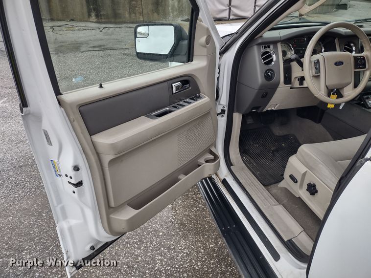 image for item MD9333 2013 Ford Expedition  SUV