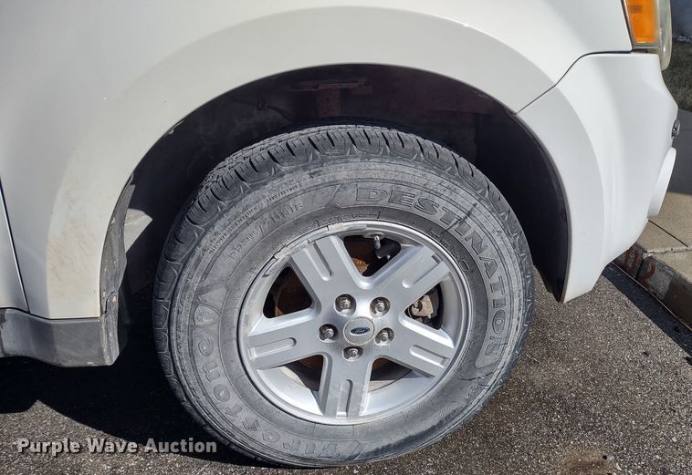 image for item MD9334 2008 Ford Escape Hybrid  SUV