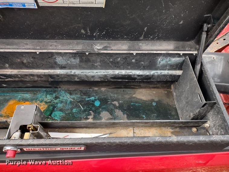 image for item MD9335 Ford F250 Super Duty  pickup truck bed