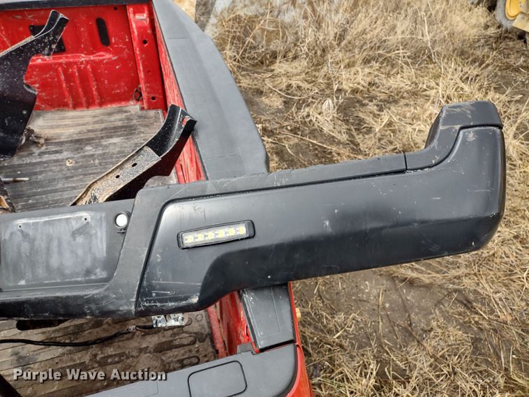 image for item MD9335 Ford F250 Super Duty  pickup truck bed