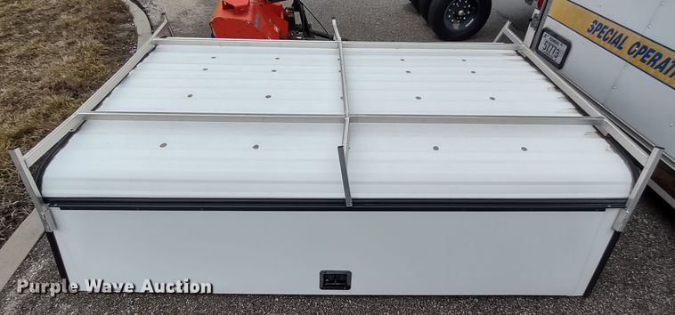 image for item MD9336 Unicover  utility topper