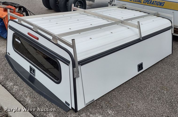 image for item MD9336 Unicover  utility topper