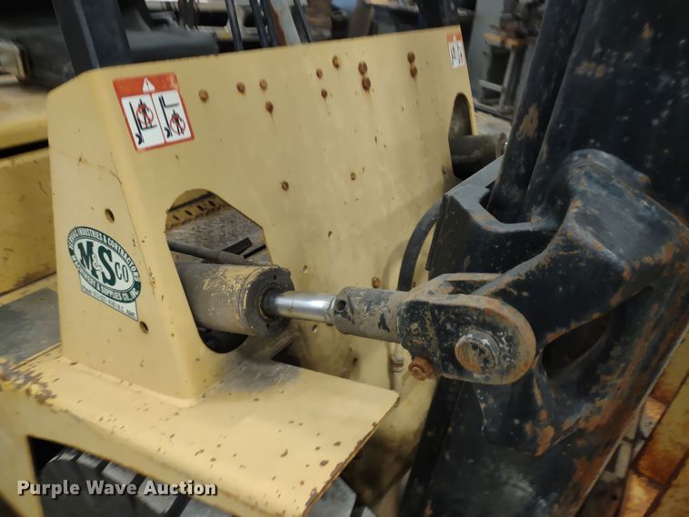 image for item MD9339 1989 Hyster H60XL  forklift