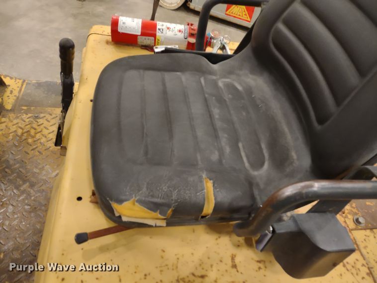 image for item MD9339 1989 Hyster H60XL  forklift