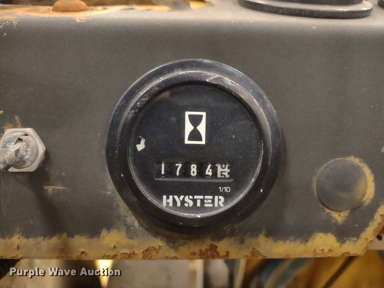 image for item MD9339 1989 Hyster H60XL  forklift