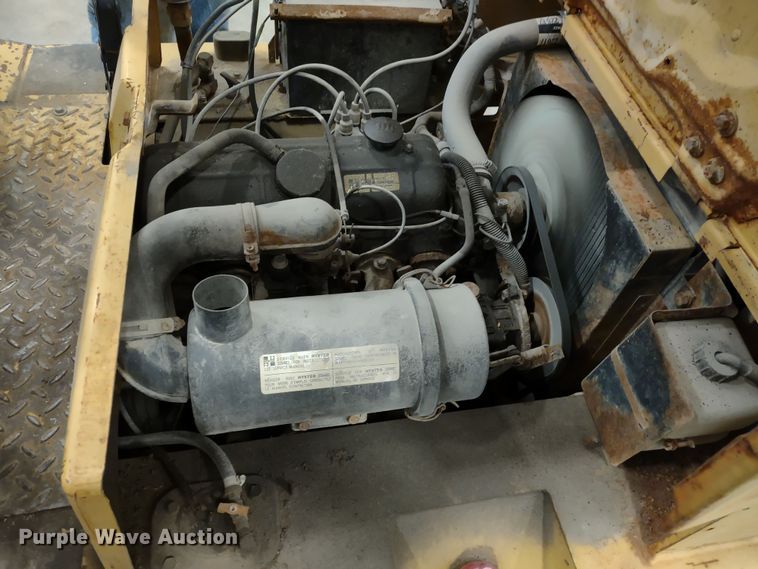 image for item MD9339 1989 Hyster H60XL  forklift