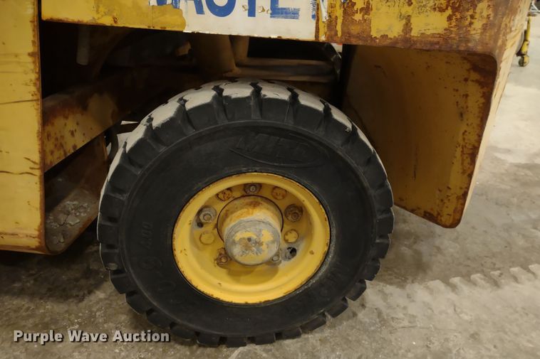 image for item MD9339 1989 Hyster H60XL  forklift