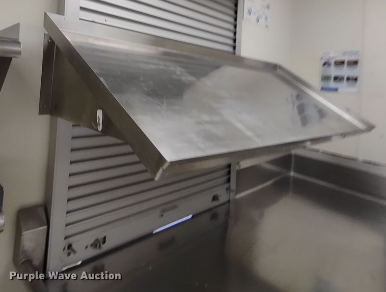 image for item MD9346 (11) Eagle stainless steel shelves