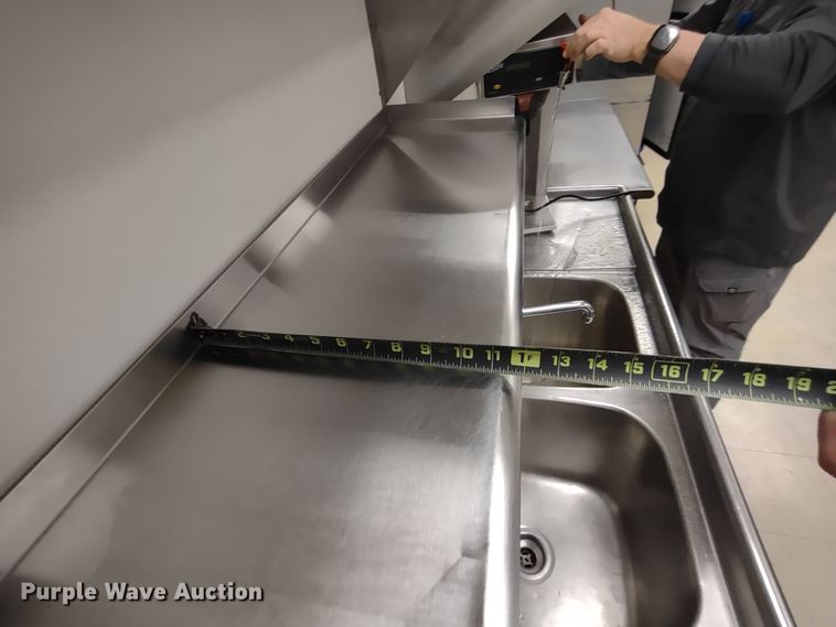 image for item MD9346 (11) Eagle stainless steel shelves