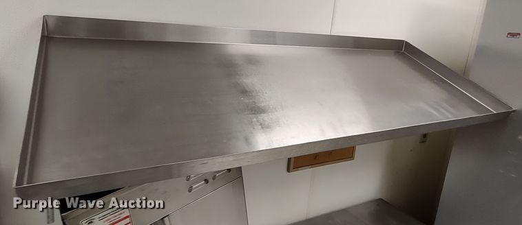 image for item MD9346 (11) Eagle stainless steel shelves