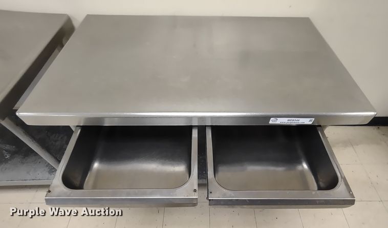 image for item MD9349 (2) stainless steel tables