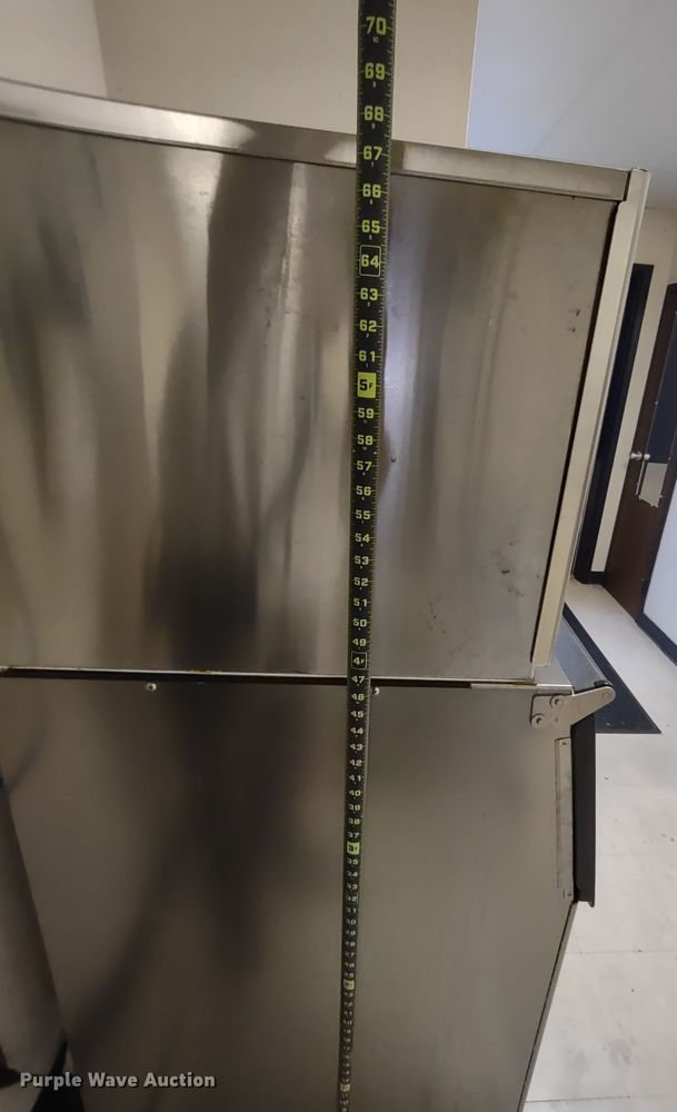 image for item MD9350 Hoshizaki KML-325MAJ  ice maker