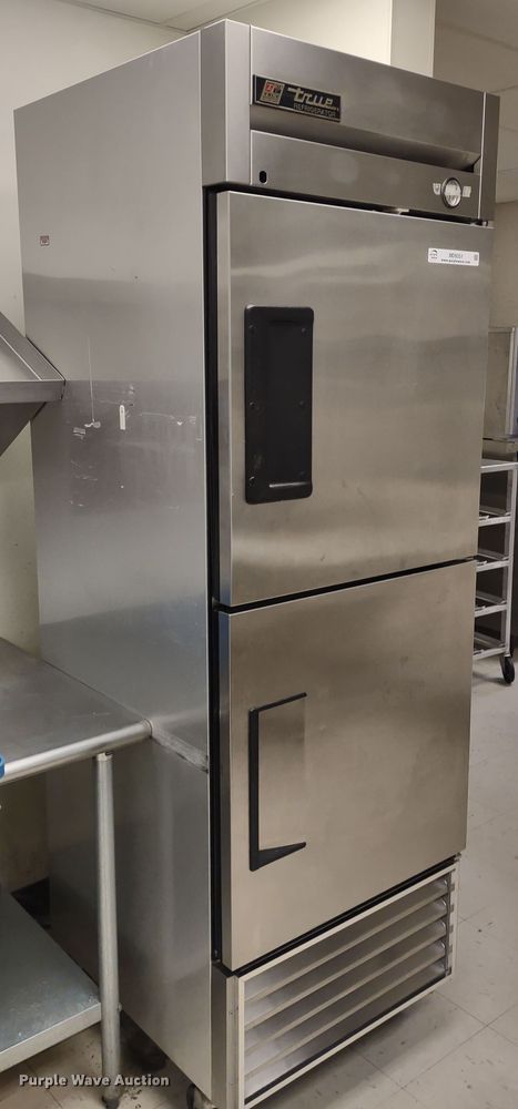 image for item MD9351 True T-23-2  refrigerator