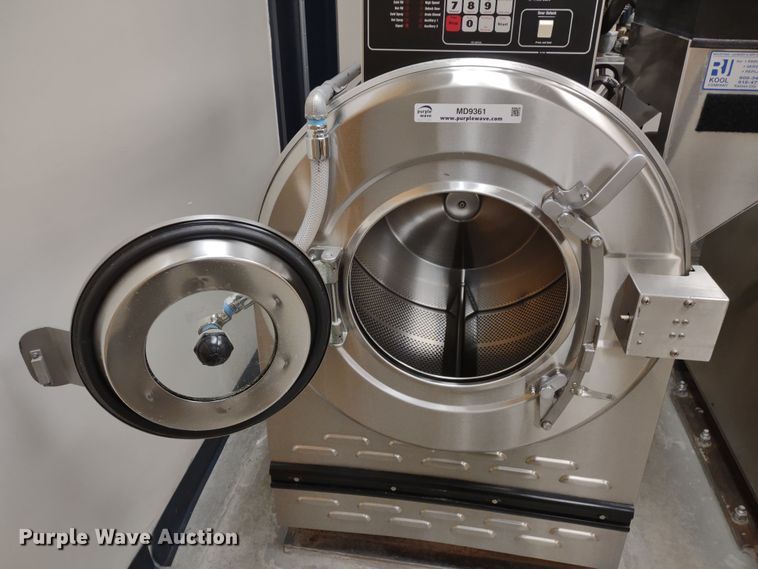 image for item MD9361 Unimac UW35PVQU50001  washing machine