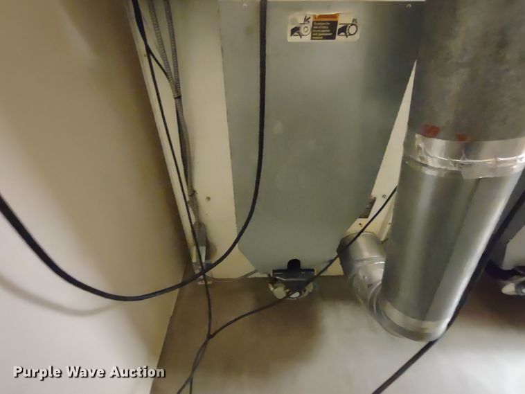 image for item MD9362 Unimac DTB75CG  dryer