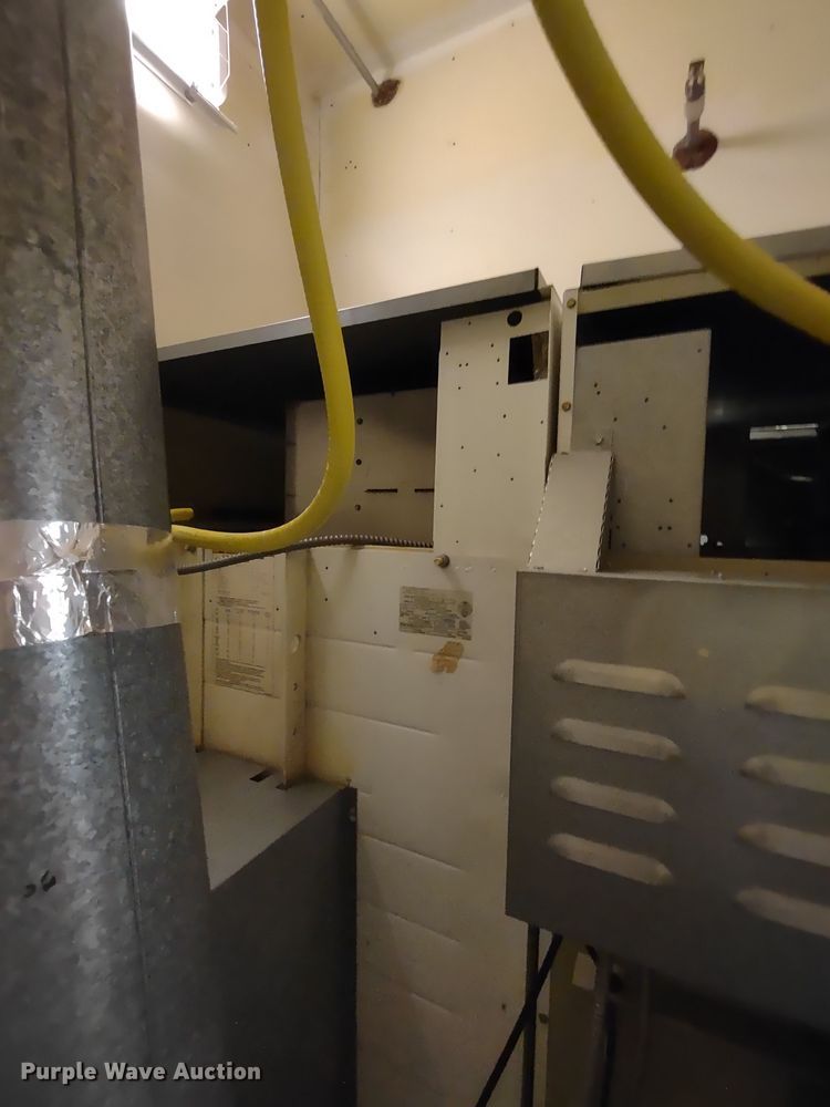 image for item MD9362 Unimac DTB75CG  dryer