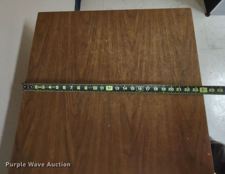 image for item MD9364 (6) desks