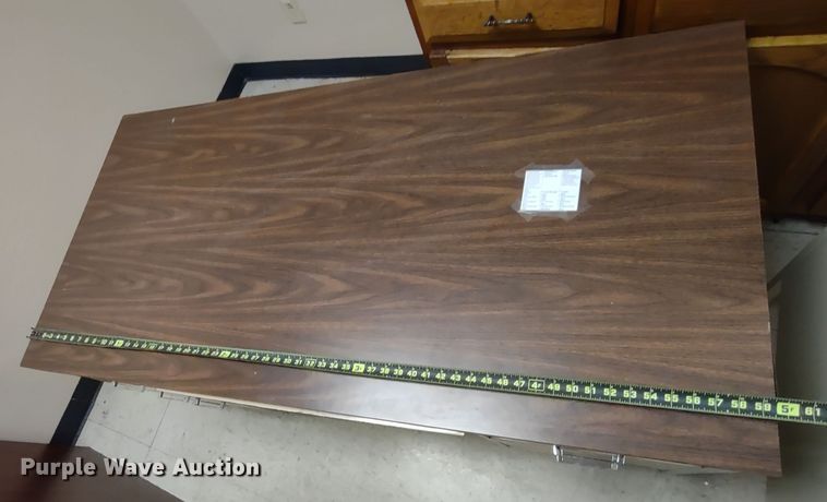 image for item MD9364 (6) desks