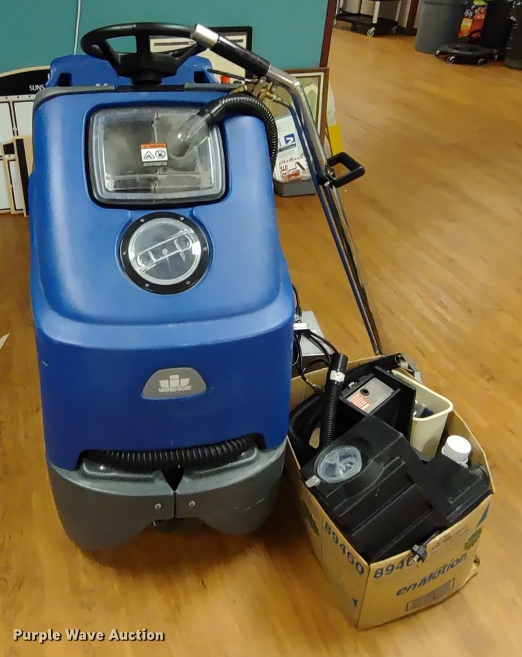 image for item MD9368 Windsor Chariot CE24  floor scrubber