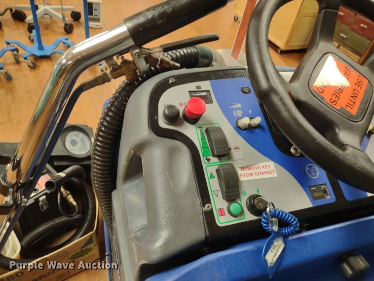 image for item MD9368 Windsor Chariot CE24  floor scrubber