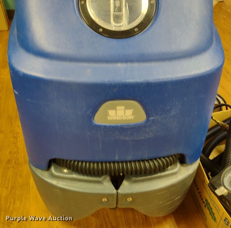 image for item MD9368 Windsor Chariot CE24  floor scrubber