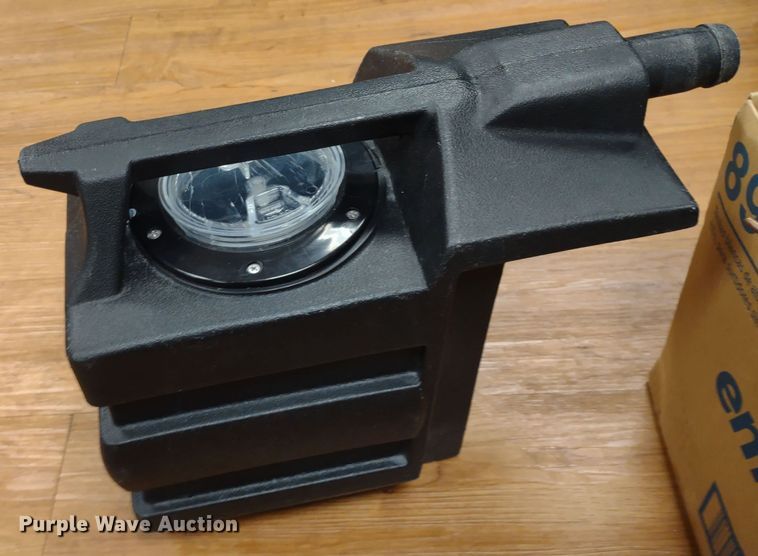 image for item MD9368 Windsor Chariot CE24  floor scrubber