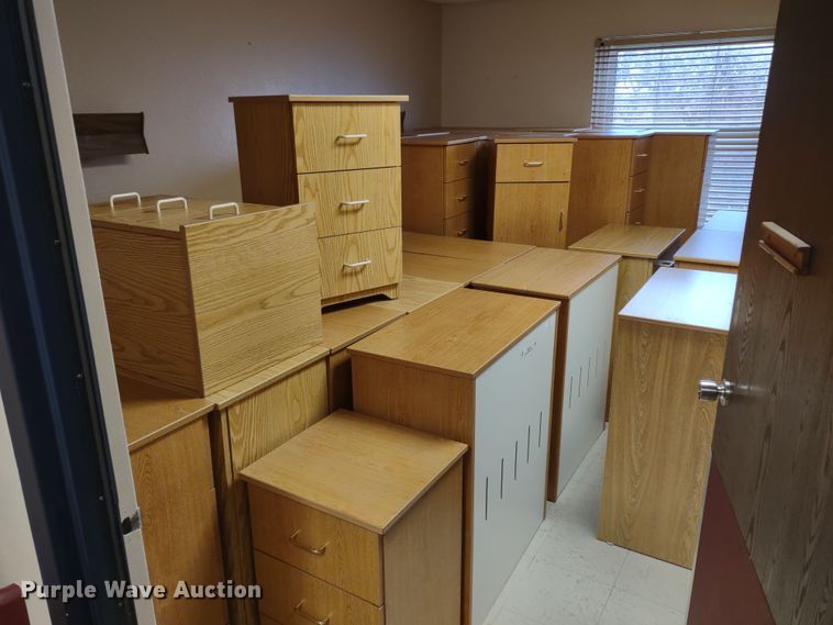 image for item MD9370 Furniture