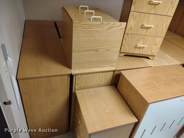 image for item MD9370 Furniture