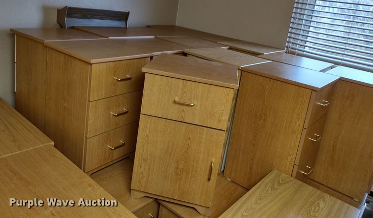 image for item MD9370 Furniture