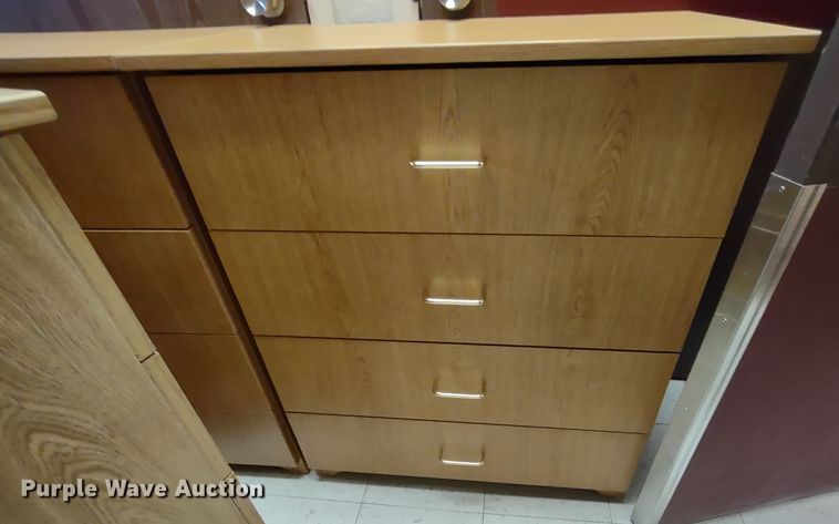 image for item MD9370 Furniture