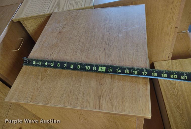 image for item MD9370 Furniture