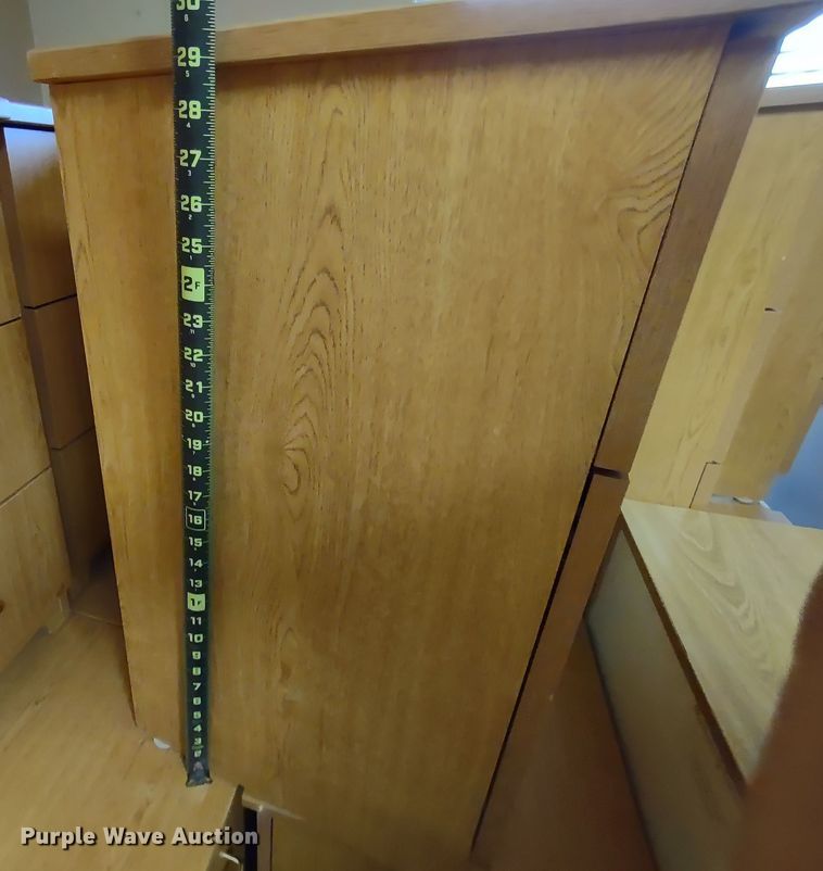 image for item MD9370 Furniture